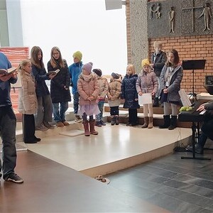 Familiengottesdienst und Miniaufnahme