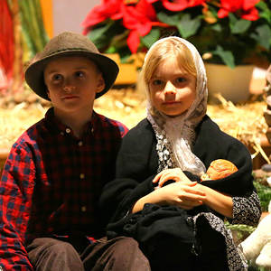 Josef und Maria im Krippenspiel