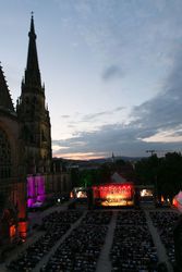 Stimmungsvolles Ambiente bei Klassik am Dom. © Tom Mesic