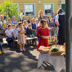 Erntegaben Kindergartenkinder