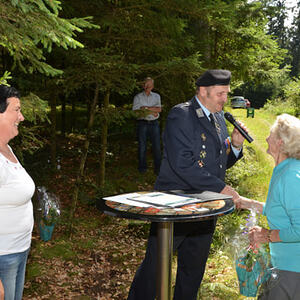 Gedenkfeier Fliegerkreuz in Entholz