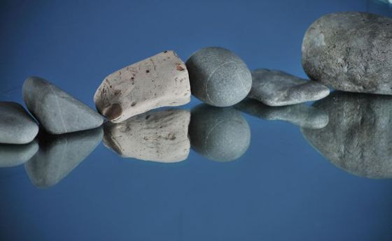 Die Verschiedenheit der Steine nützen