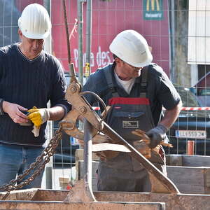 Turmhelm: Abnahme und Wieder-Aufsetzen