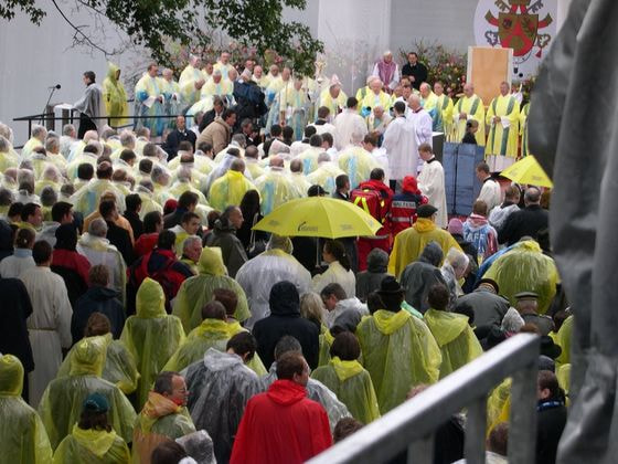    Papst Benedikt XVI. im Jahr 2007 in Mariazell.       