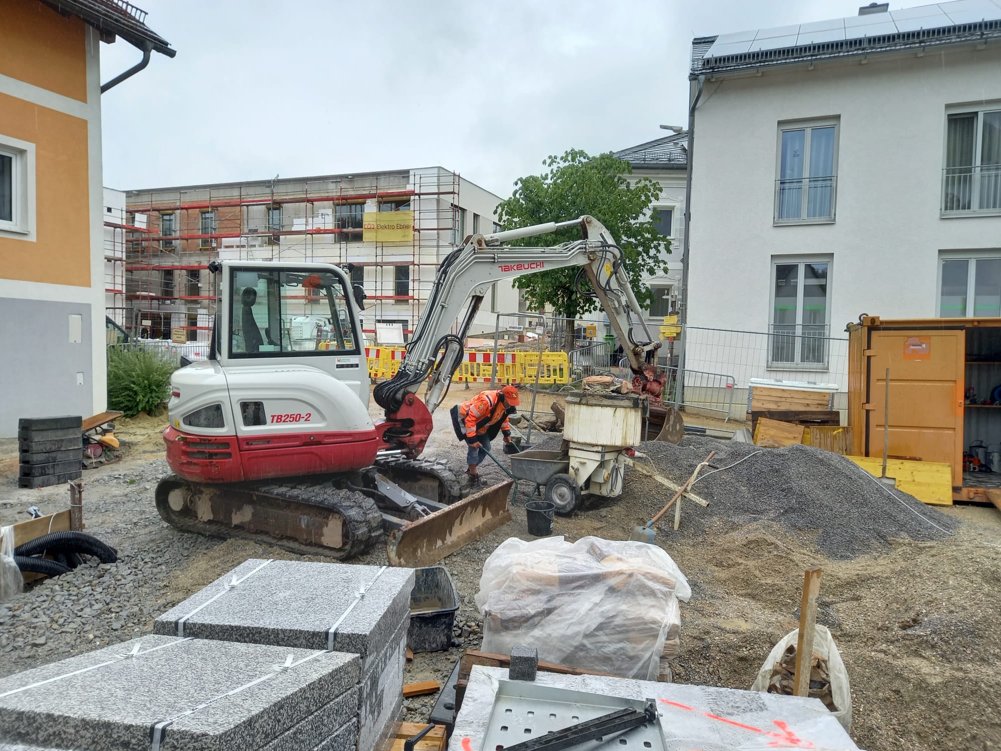 Unterbau / Elisabeth Kriener