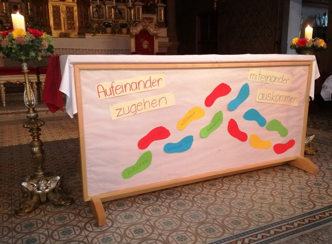 Schulgottesdienst 2017 / © Pfarre Maria Puchheim Ein Ball für alle