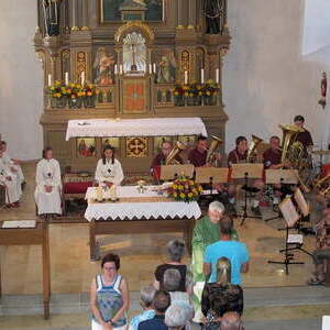 Hardbradler gestalten Hl. Messe musikalisch