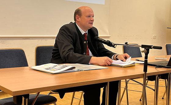 Sebastian Hochradl, Leiter der Abteilung Pfarrverwaltung/Pfarrpersonal / © Diözese Linz/Ines Schaupp-Steinhäusl Sebastian Hochradl, Leiter der Abteilung Pfarrverwaltung/Pfarrpersonal