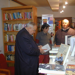 In unserer Pfarrbücherei   