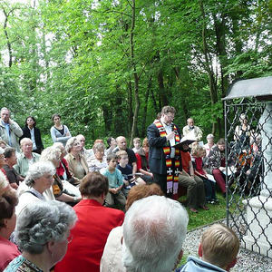 Maiandacht Frauen und Erstkommunikanten