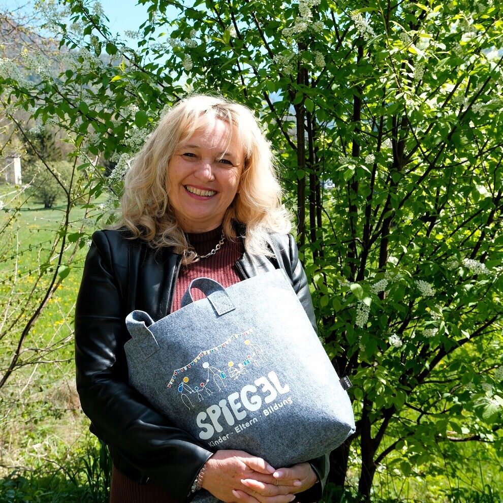 Elisabeth Schiller-Hofer, Treffpunktleiterin