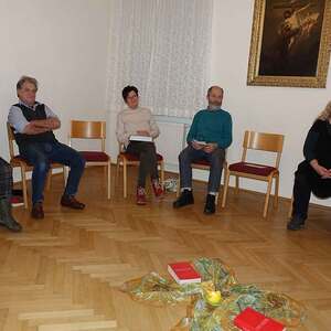 Erster Abend im Pfarrhof