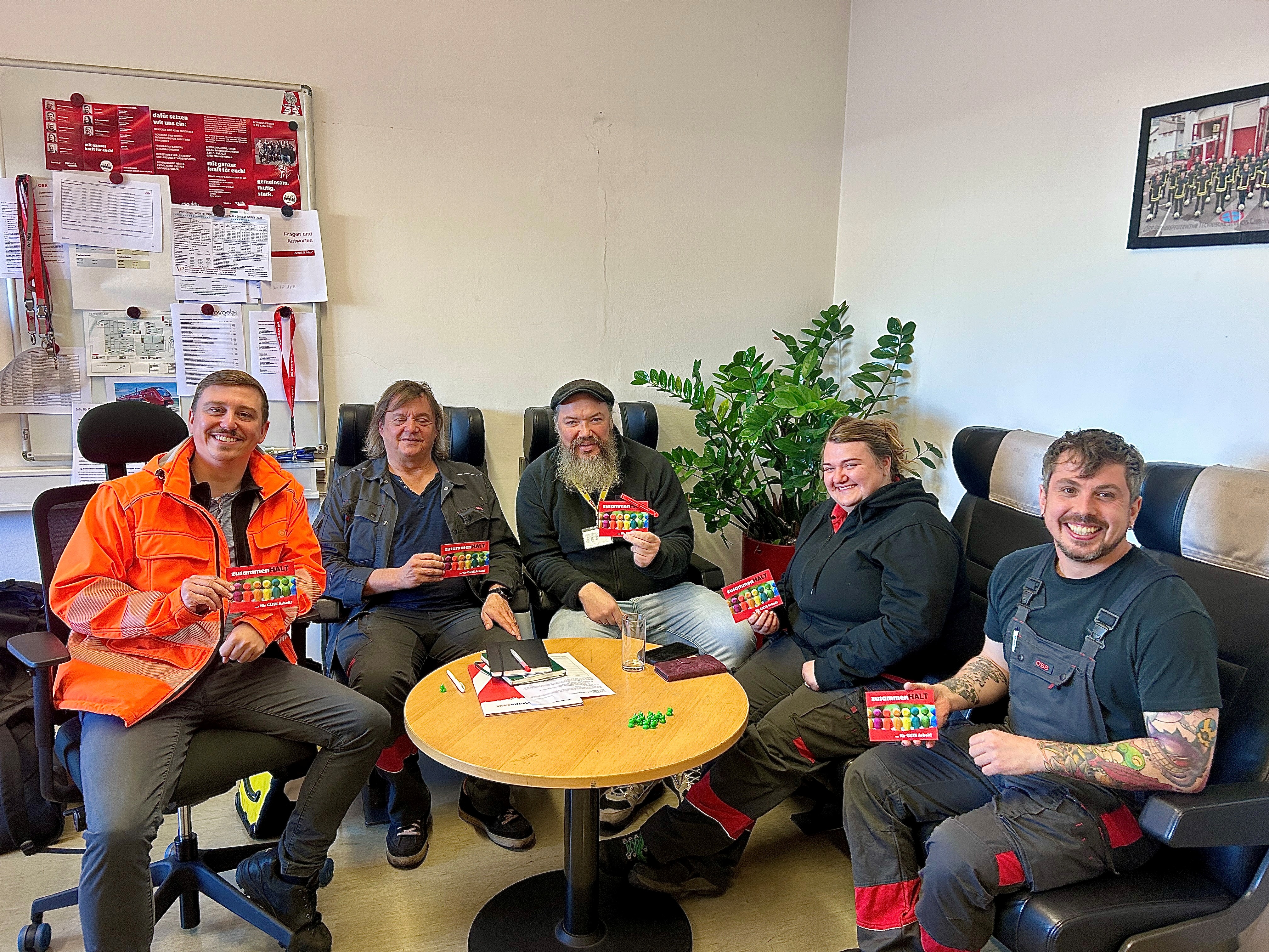 Tag der menschenwürdigen Arbeit / c) Treffpunkt mensch & arbeit Linz-Mitte Betriebrät*innen ÖBB