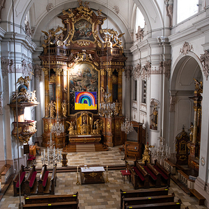 Béatrice Dreux - 'Dancing Rainbow'