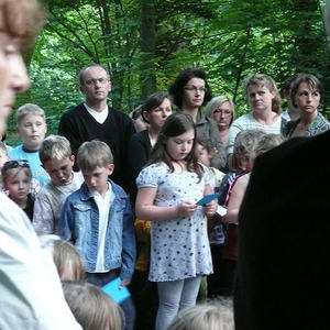 Maiandacht Frauen und Erstkommunikanten