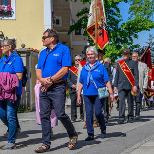Segnung der Kreuzigungsgruppe am Schmidberg