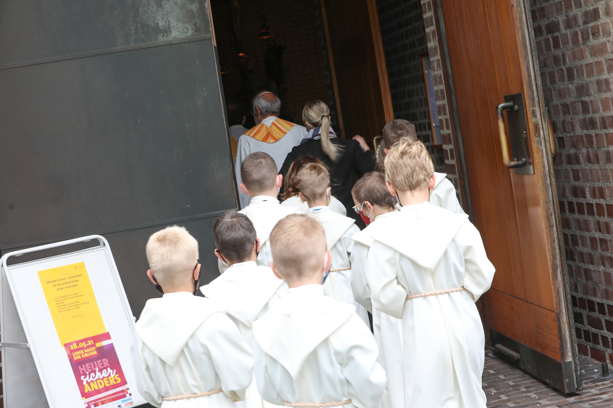 Erstkommunion in mehreren Gruppen