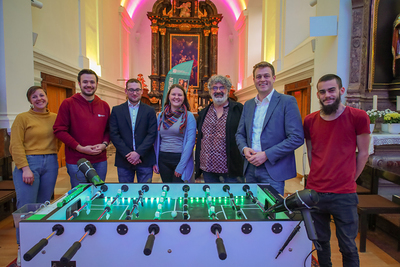 Wuzler für eine gerechte Welt der Dreikönigsaktion / © Copyright 2022 KJS Linz/Jana Hofer, Jana Hofer Wuzler für eine gerechte Welt der DreikönigsaktionVon der Dreikönigsaktion gibt es drei Themenwuzler: Fair Play-Wuzler, Klima-Wuzler und Dreikönigs-Wuzler.Zur Präsentation dieser Wuzler lud die Dreikönigsaktion in die Jugendkirche Grüner Anker in L