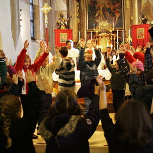 Erntedankfest und Pfarrhofsegnung 2011