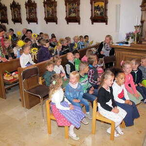 Erntedankfestzug und Gottesdienst in der Pfarrkirche Traberg