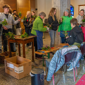 Palmbuschenbinden Pfarre Kirchdorf an der Krems