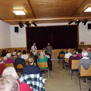 Begrüßung durch Martina Wieser