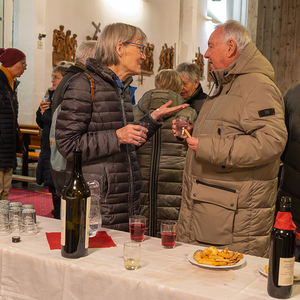 Nach dem Taize-Gottesdienst wurde zu einer Agape geladen.