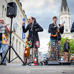 Calico-Ukulele am Martin-Luther-Platz