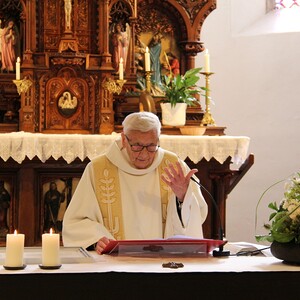 Diamantenes Priesterjubiläum von Pfarrer Josef Pesendorfer