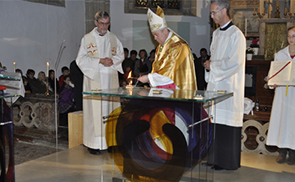 Altarweihe. © Gerhard Maier