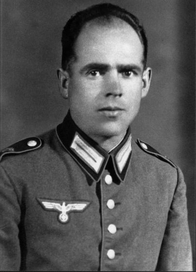 Franz während der Militärdienstzeit in Enns.
