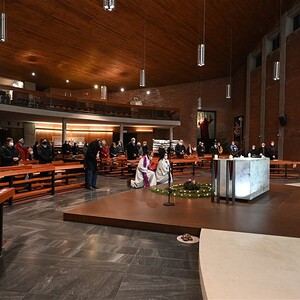 1. Advent: Vorabendmesse mit dem Ensemble Voices