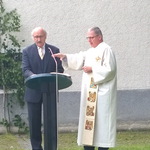 Hörende und Gehörlose feiern gemeinsam mit Generalvikar Lederhilger