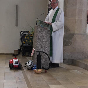 Familienkirche Stroheim