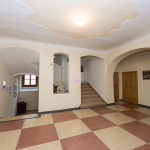 Impressionen Innenraum Pfarrhof - 1. Stock