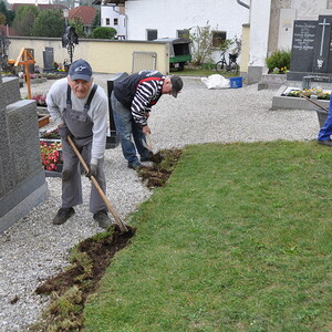 Pfarrfriedhof Franking