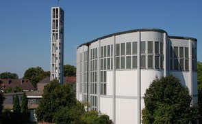 Ostansicht Pfarrkirche Linz-St. Theresia