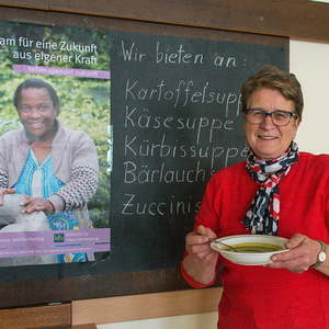 Fastensuppenessen der kfb anlässlich der Aktion Familienfasttag