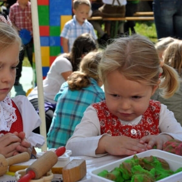  Erntedankfest mit Pfarrfrühschoppen 2010