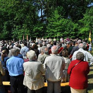 Gedenkfeier 200 Jahre Schlacht um Ebelsberg im Schloßpark