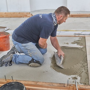 Bodenplatten Mittelgang