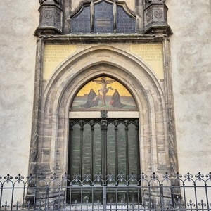Kirchentür, an der Martin Luther seine  95 Thesen anschlug