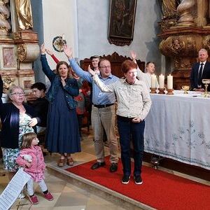 ... beim Singen, ...