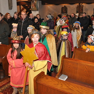 Einzug zur Berichtmesse