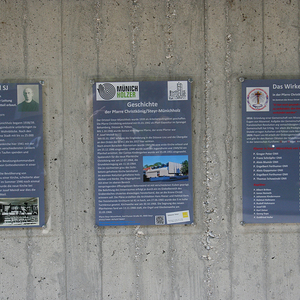 Enthüllung von drei Gedenktafeln