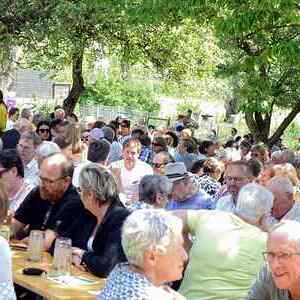 Besucher:innen