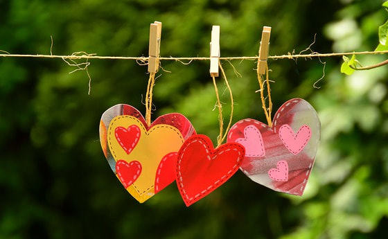 Es geht um das Thema 'Caritas'