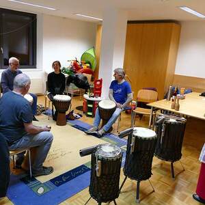 Besuch bei der Trommelgruppe