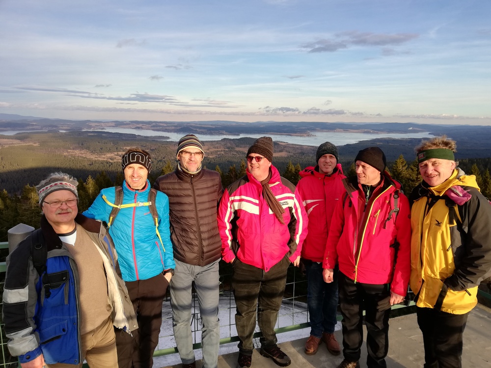 Gruppenfoto der Teilnehmer