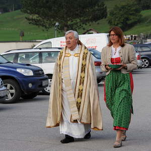 Marsch zum Pfarrzentrum